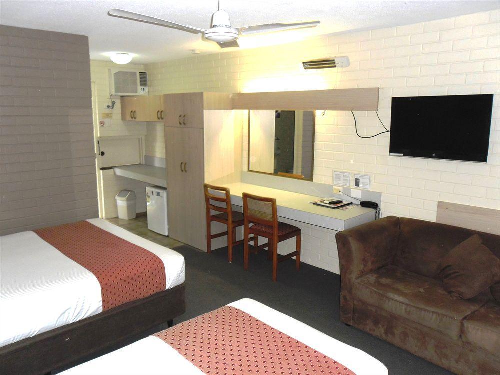 Mooloolaba Motel Экстерьер фото