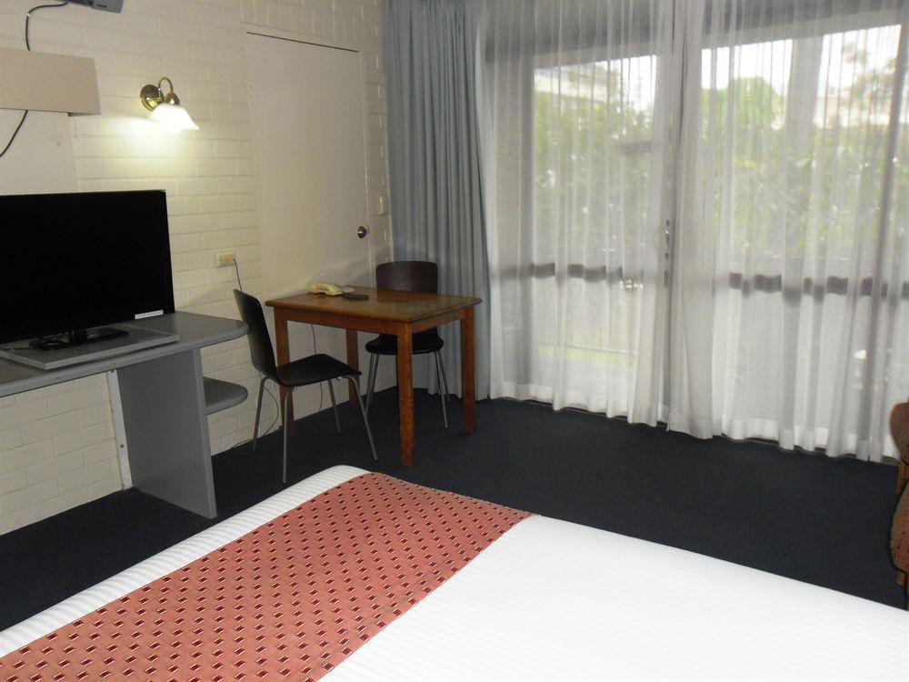 Mooloolaba Motel Экстерьер фото