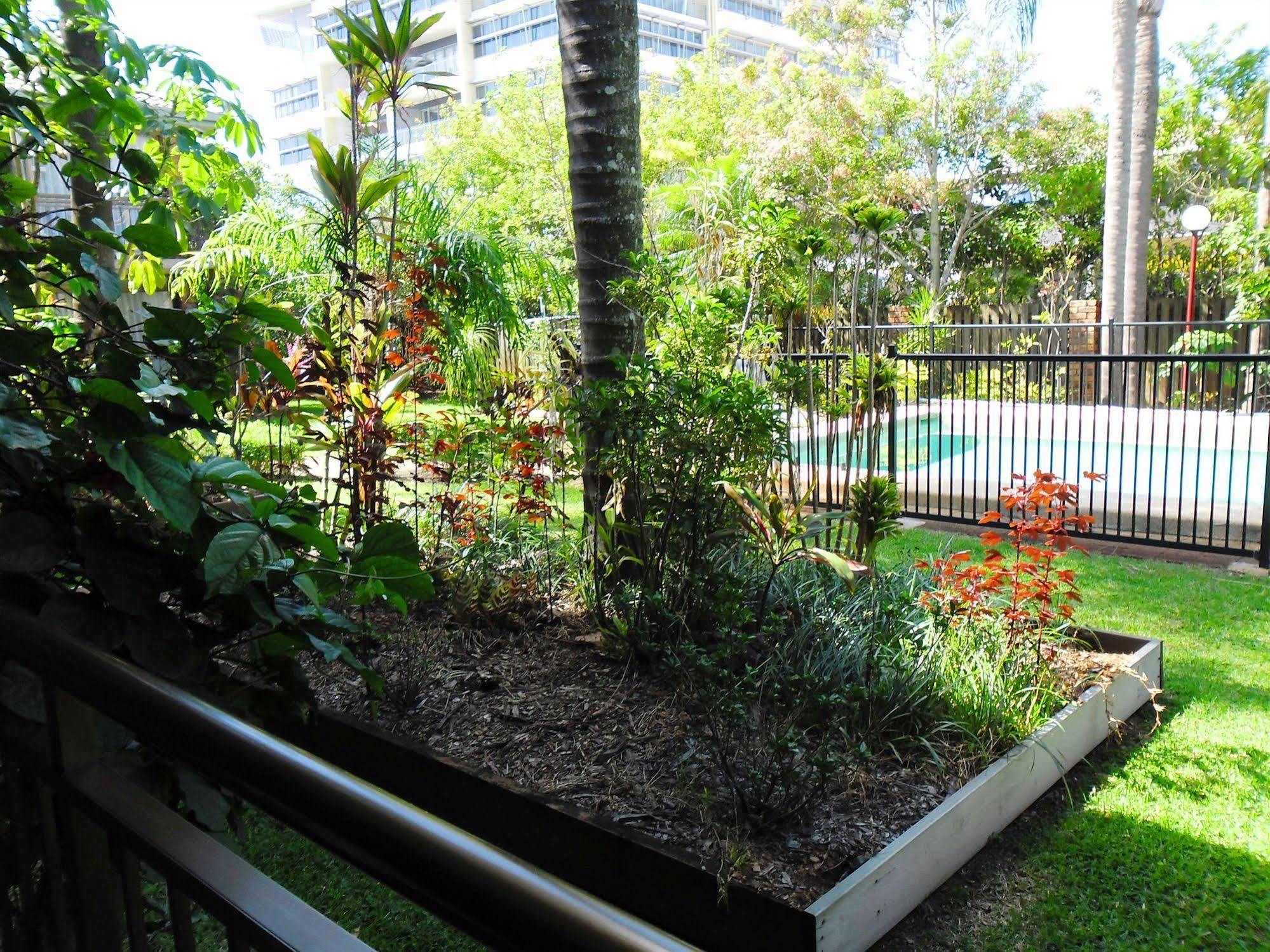 Mooloolaba Motel Экстерьер фото